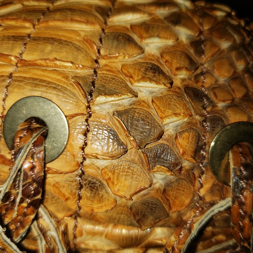 Super Rare Flawless. Donna Karan burnt orange python snakeskin mini bag - Picture 16 of 16
